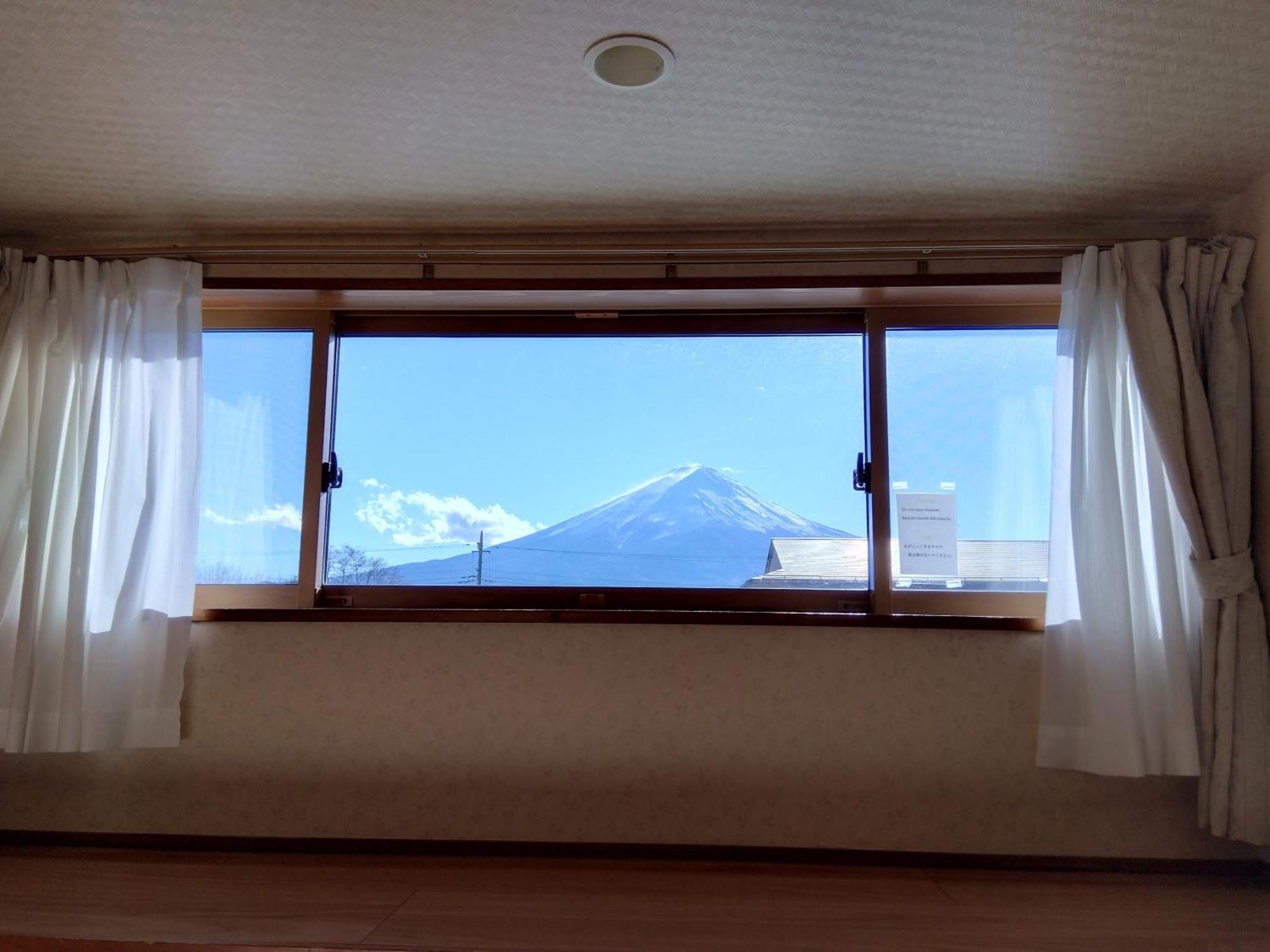 Lakeland Hotel Mizunosato Fujikawaguchiko Esterno foto